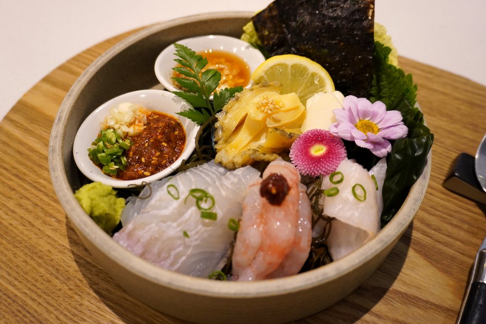 Aged seasonal sashimi and ssam